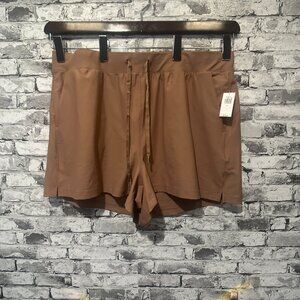 NWT Old Navy Shorts High Rise Power Soft 3 in 1 Tan Size XL
